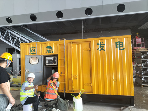 秀洲怎样判断空气滤清器是否需要更换？